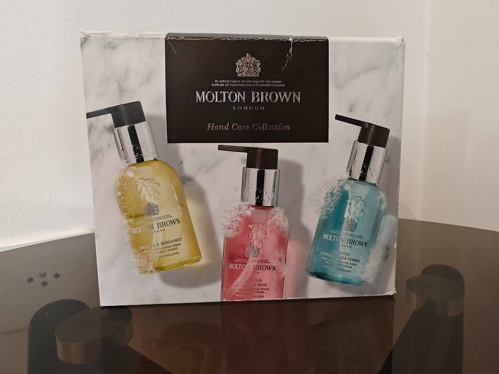 Idratazione: Molton Brown Hand Care Set 3*100ml – Usato da Zürich venduto da pre_t7fd