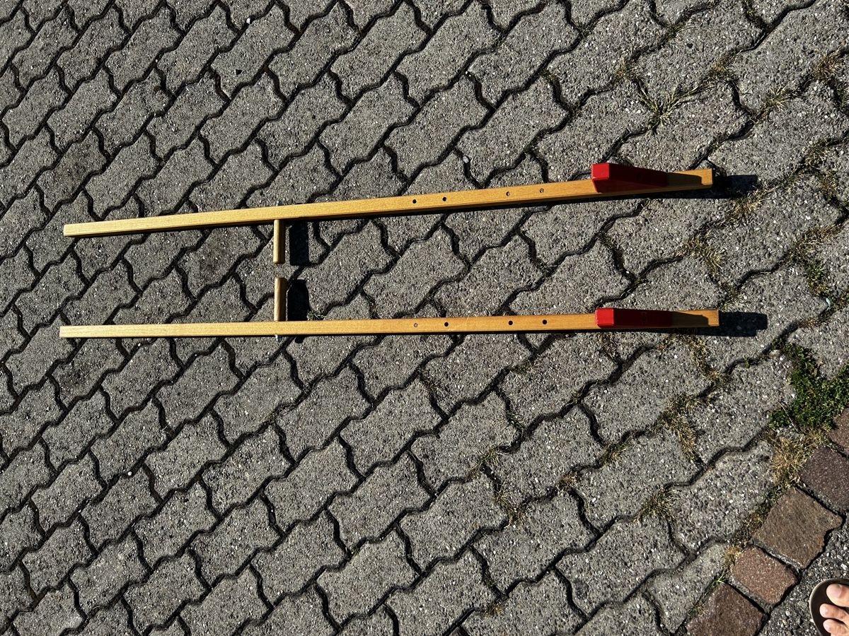 Jouets: Stelzen – D'occasion à Niederönz par reg_kbj2 4