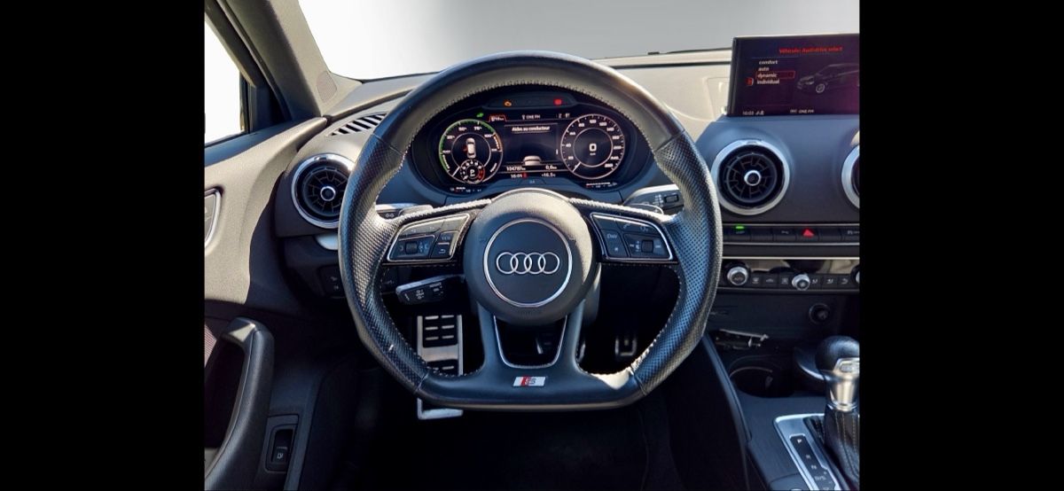 Audi Automobili: Audi A3 Sportback e-tron – Usato da Zürich venduto da Carsell 7