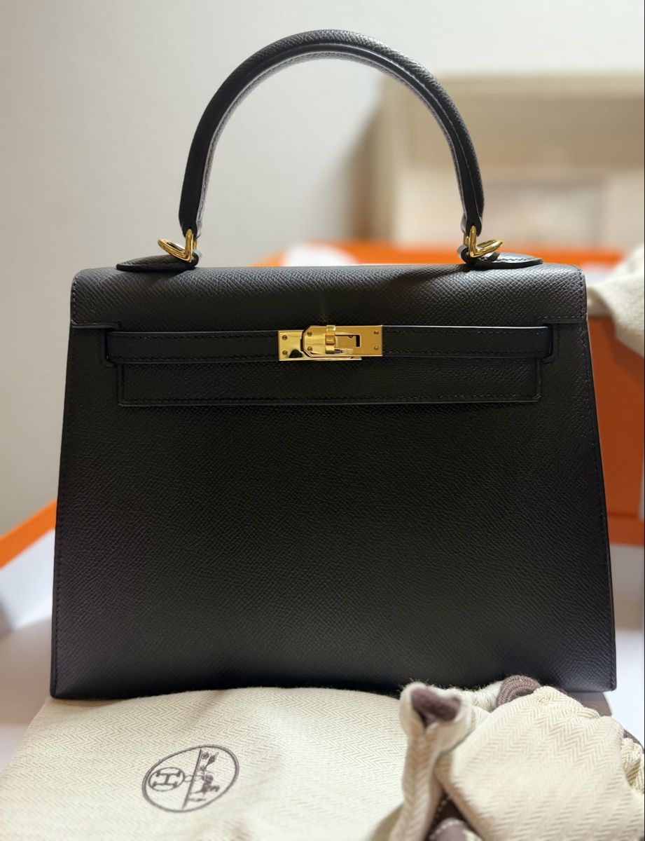 Hermès Taschen für Damen: HERMÈS Kelly 25 – Neu (gemäss Beschreibung) aus Pfäffikon SZ von happy.life