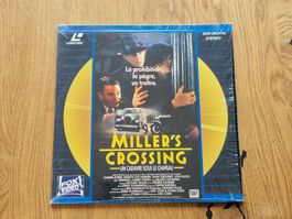 Un Cadavre Sous Le Chapeau - LaserDisc - PAL VF