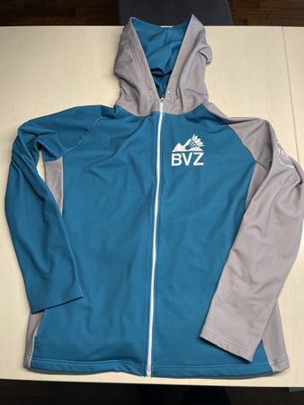 Trainingsjacke mit Kapuze Grösse 164