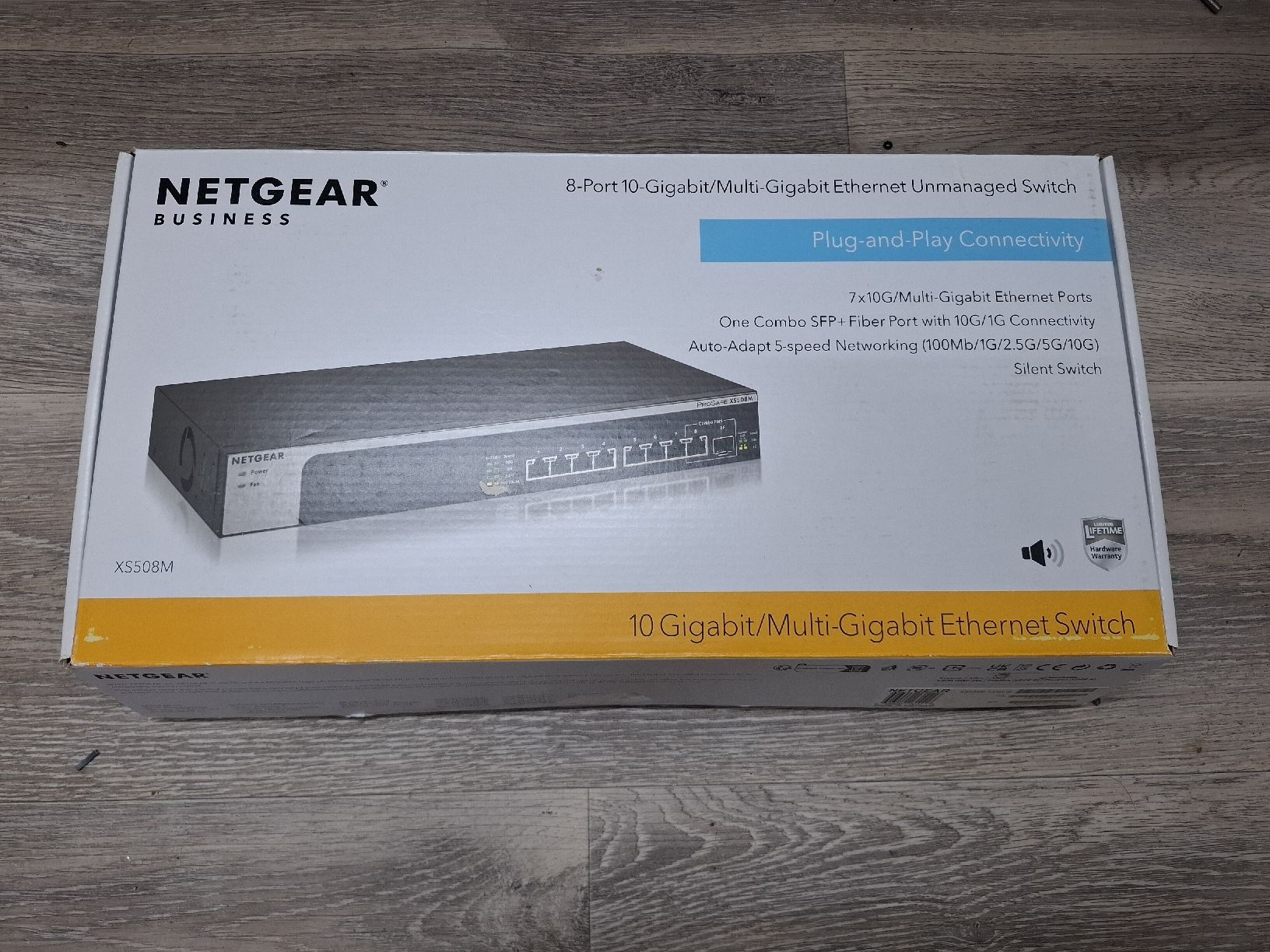 Netgear Hub & Switch: Netgear XS508M 10Gbit Switch – Usato da Wila venduto da luc_jq7c 4