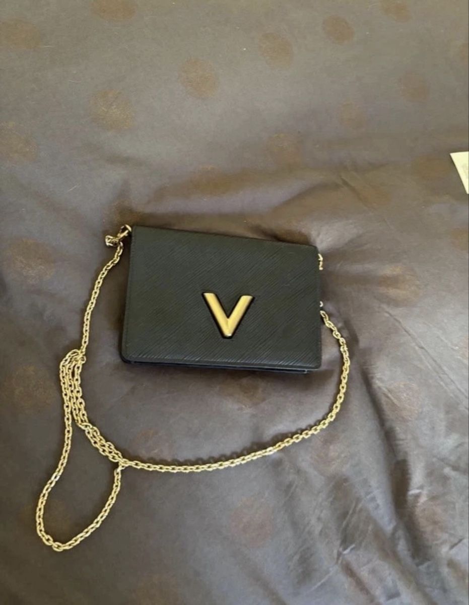 Louis Vuitton Borse da donna: Sac Louis Vuitton Twist  – Nuovo (secondo la descrizione) da Collonge-Bellerive venduto da vic_l2qm 1