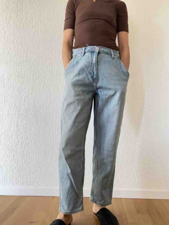 Damen Jeans hellblau hoher Bund neuwertiger Zustand