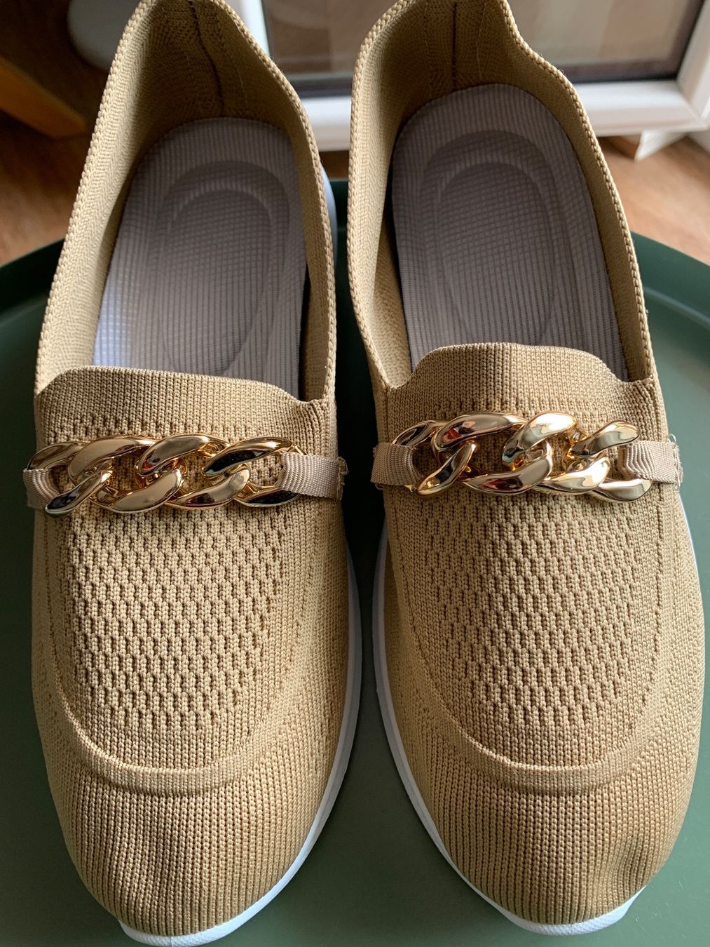 Scarpe da donna: Leichte Sommer Schuhe Gr.42 Beige elastisch bequem – Nuovo (secondo la descrizione) da Nussbaumen AG venduto da brigitebardot