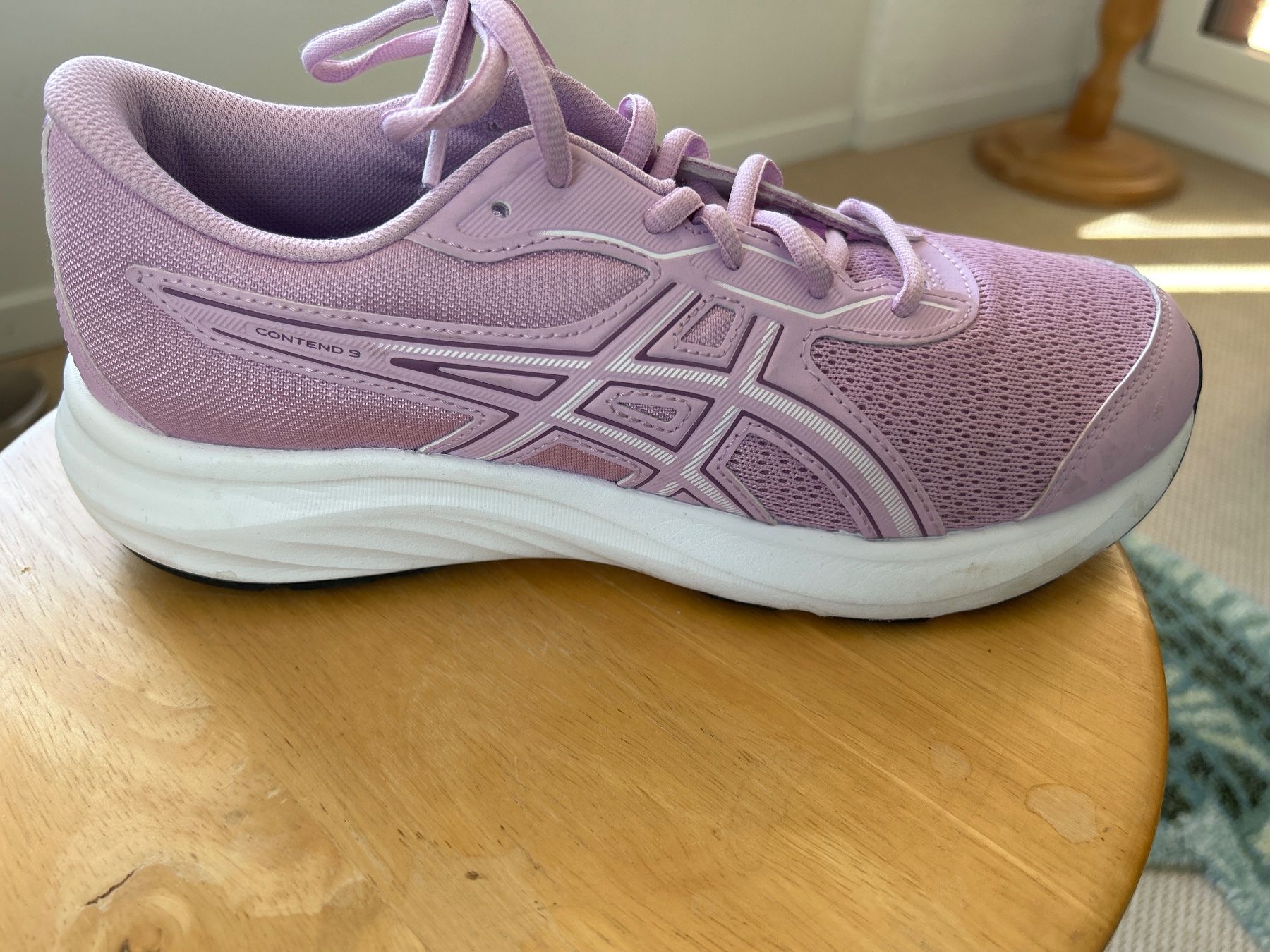 Asics Damenschuhe: Asics joggingschuhe sneaker – Gebraucht aus Wohlen b. Bern von Honeypie 2