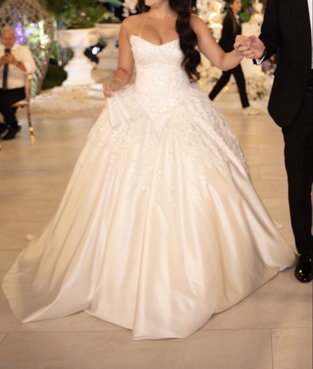 Vestiti: Massgeschneidertes Brautkleid – Nuovo (secondo la descrizione) da Boswil venduto da e.zeqiri9 3