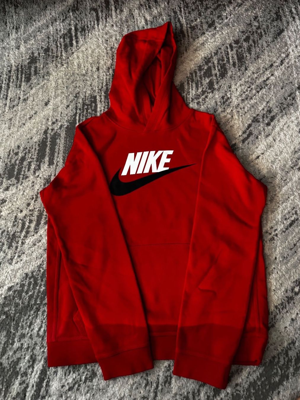 Maglioni & Felpe: sweater nike rouge – Usato da Conthey venduto da val_l9md