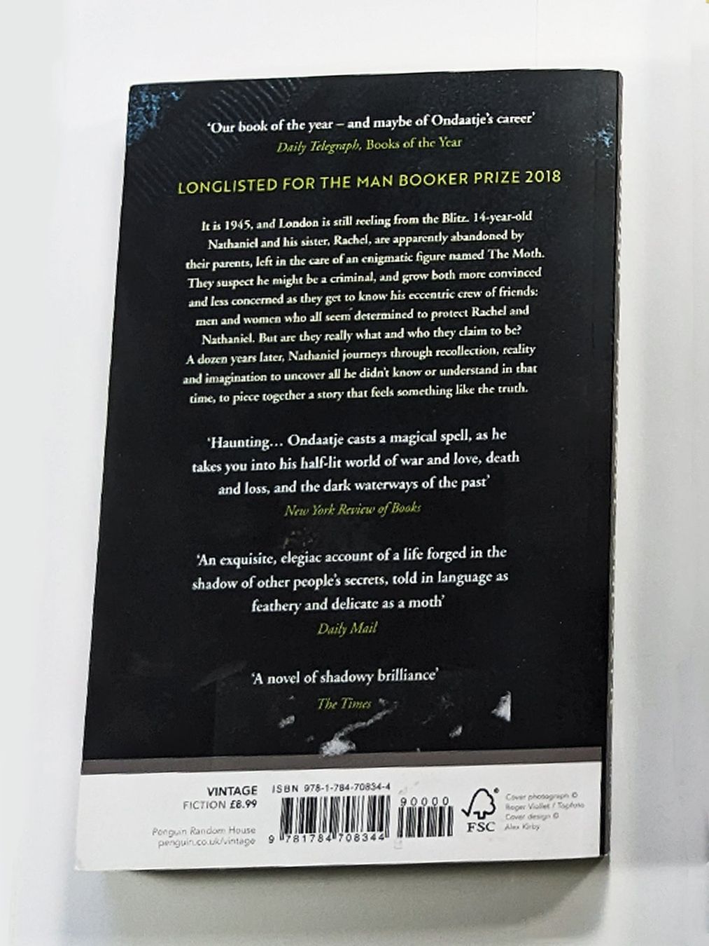 Libri: Warlight by Michael Ondaatje – Nuovo (secondo la descrizione) da Meilen venduto da GypsyCat 1
