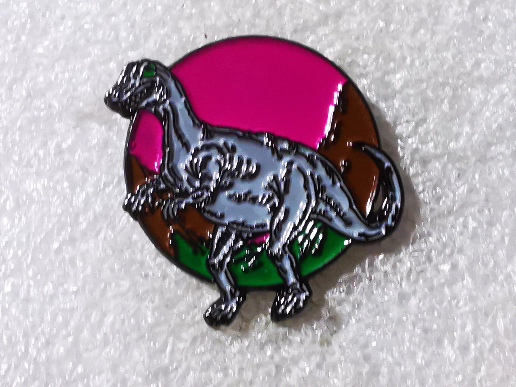 Placchette & Badge: Ansteckpin 122: Dinosaurier – Usato da Oppligen venduto da Pin-Fall-Shop