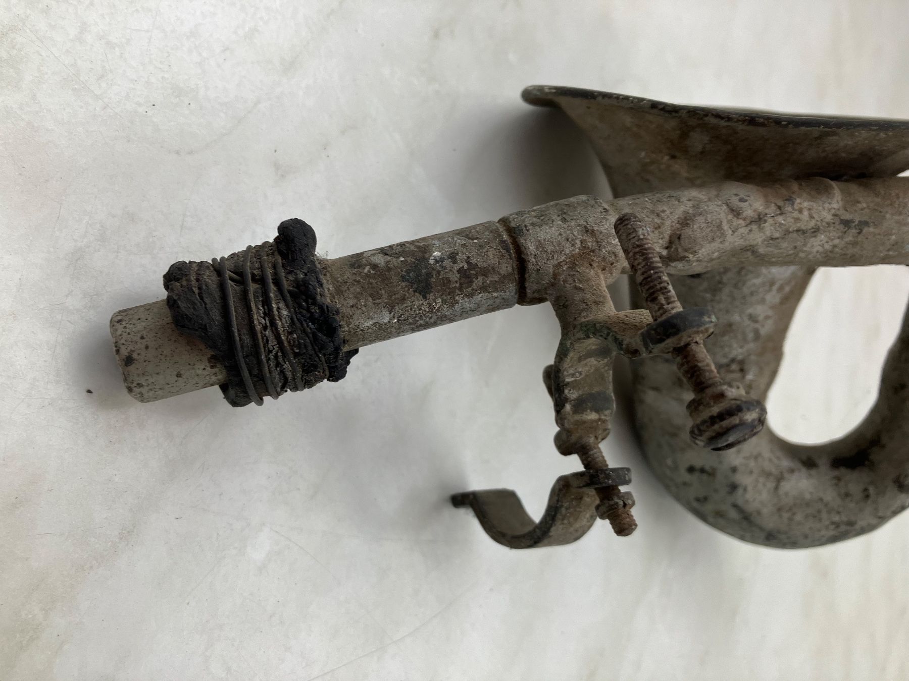 Autres accessoires p. véhicule: Uralte Oldtimerhupe – D'occasion à Rüegsauschachen par limek 3