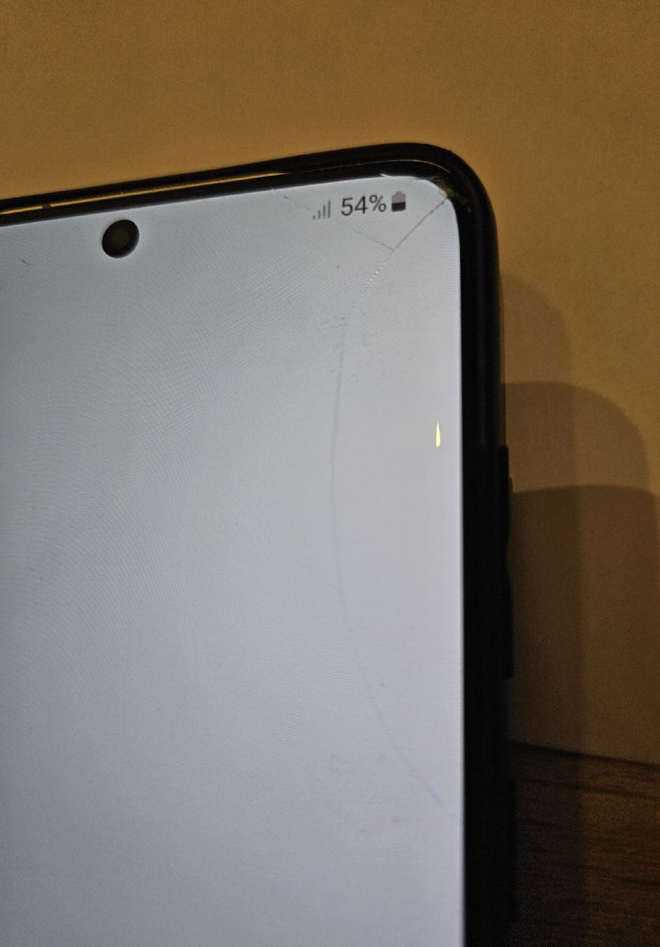 Samsung Handys / Smartphones: Samsung Galaxy S20+ damaged screen  – Gebraucht aus Wallisellen von Duranduran 5