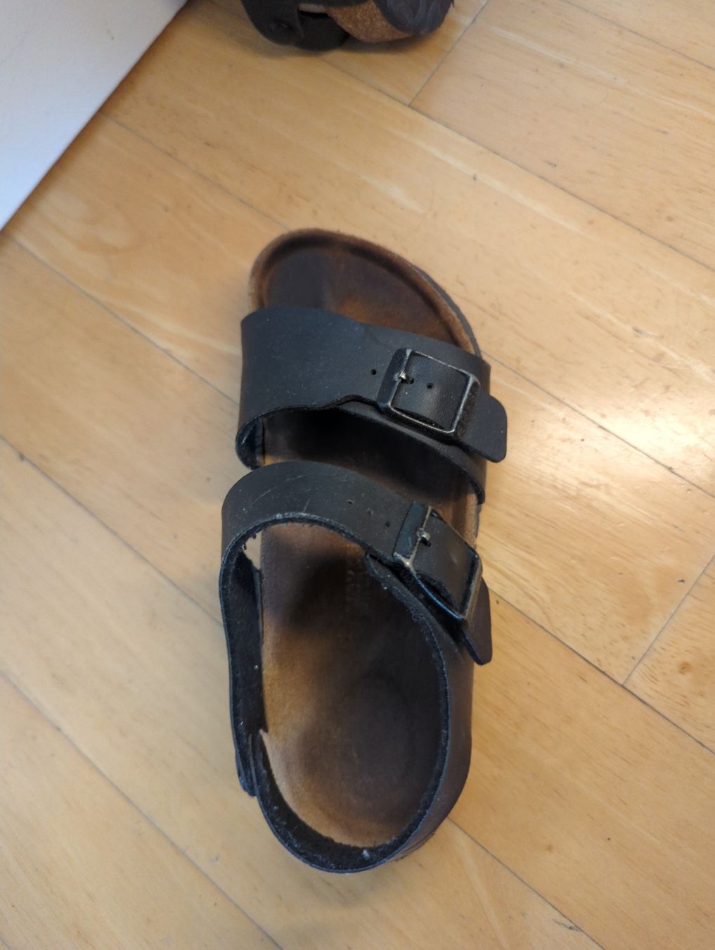 Scarpe per ragazzi: Schwarze Sommersandalen, Bequem! – Usato da Baden venduto da vongillus 4