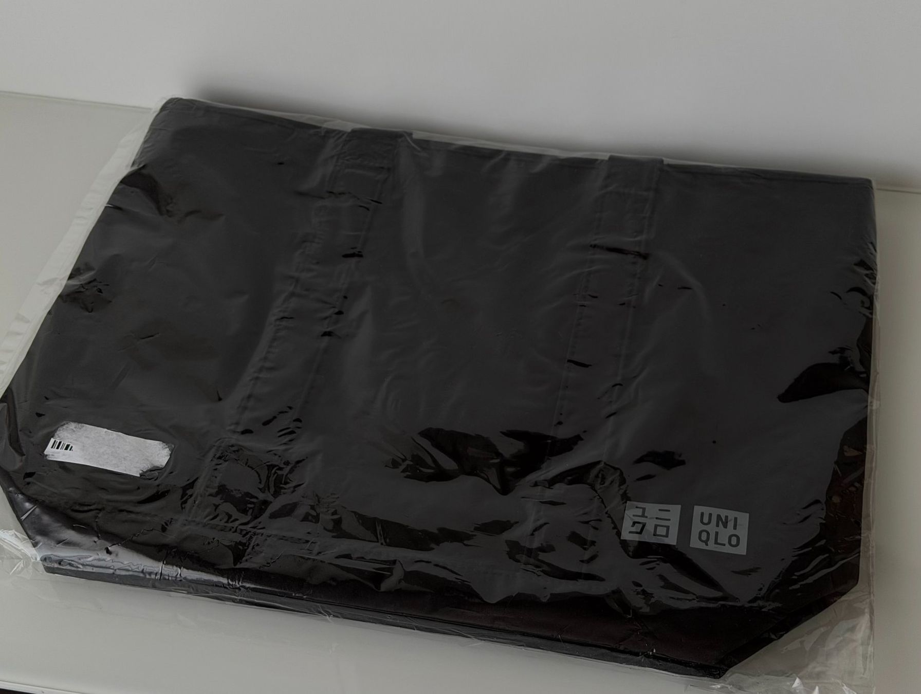 Uniqlo Borse: Uniqlo Tote Bag – Nuovo e nell'imballaggio originale da Uster venduto da Tpm 5