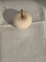 Dekorative Alabaster-Apfel-Figur, Herbst-Deko, Top Zustand