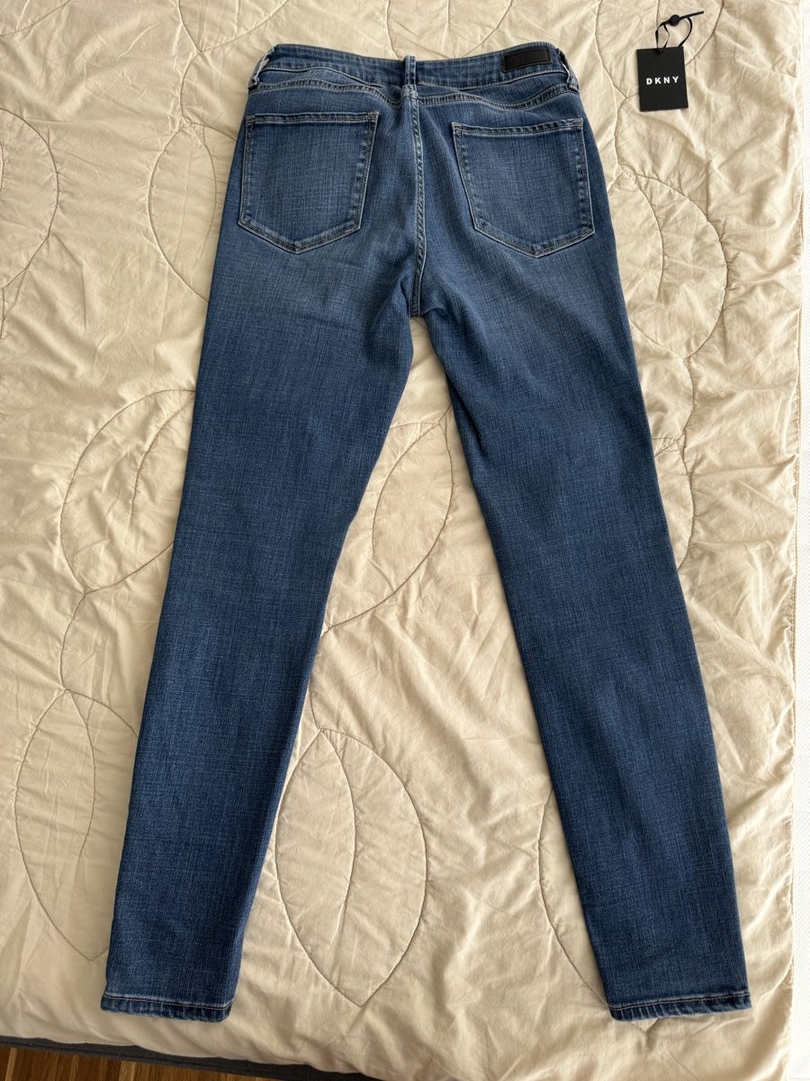 DKNY Jeans: DKNY Jeans – D'occasion à Zürich par Tanja_G88 1