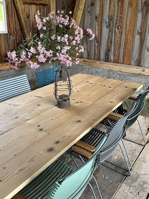 Tische: Altholz Tisch – Gebraucht aus Flumserberg Bergh von kleinstein_7 2