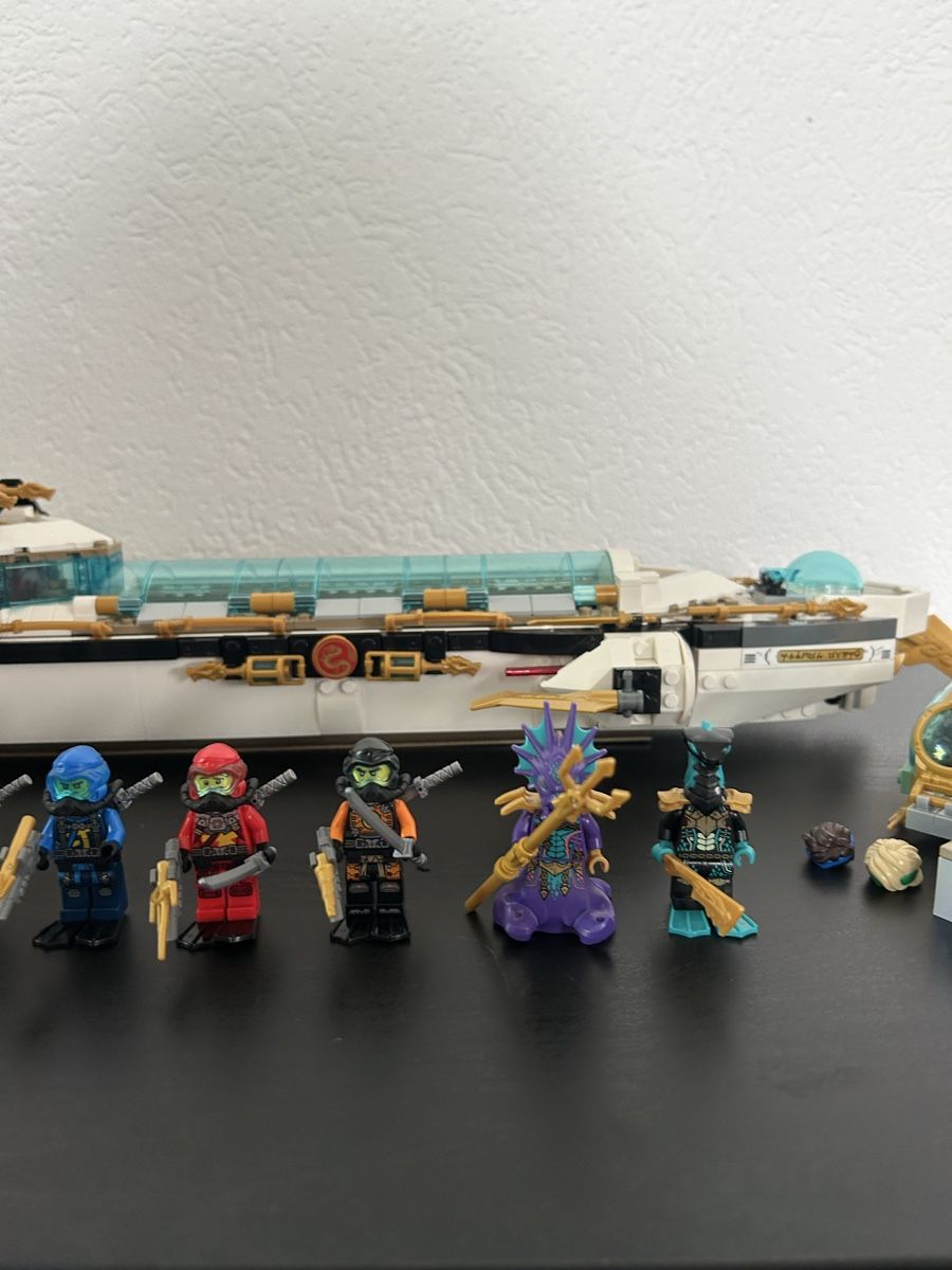 Lego Jeux de construction: Lego Ninjago 71756 Hydro Bounty – D'occasion à Wisen SO par tob_7wwn 2