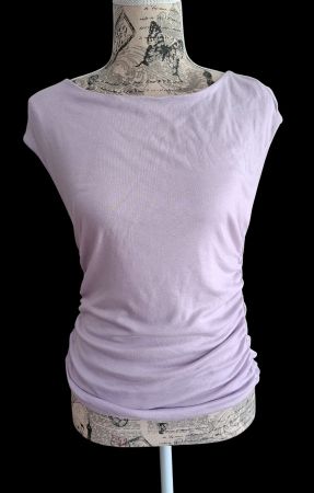 672SE – Haut Amisu –XL – Neuf avec etiquette!