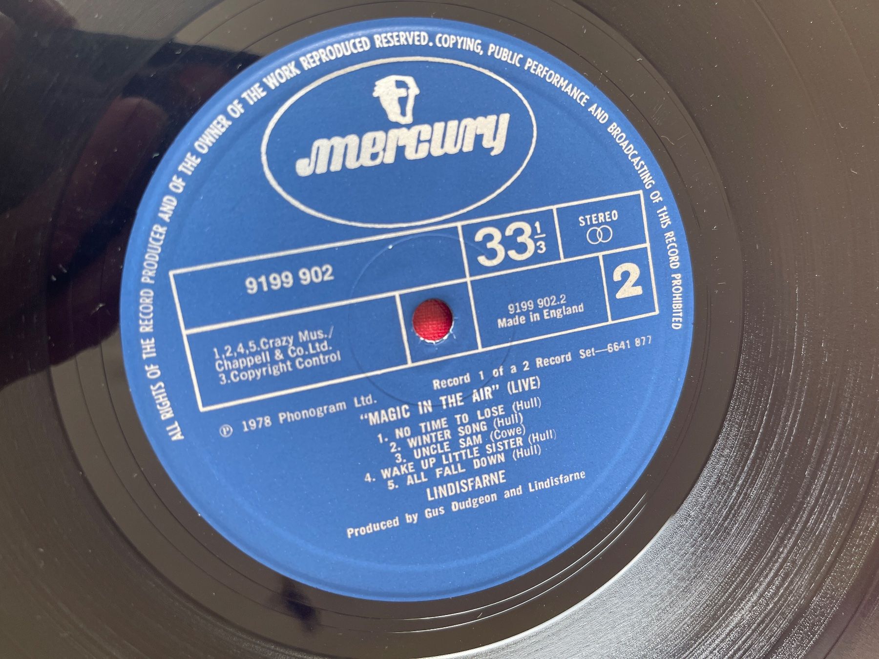 Vinyles: A558/Lindisfarne - Magic in the Air Live – D'occasion à Frutigen par Philippe_jsp 2