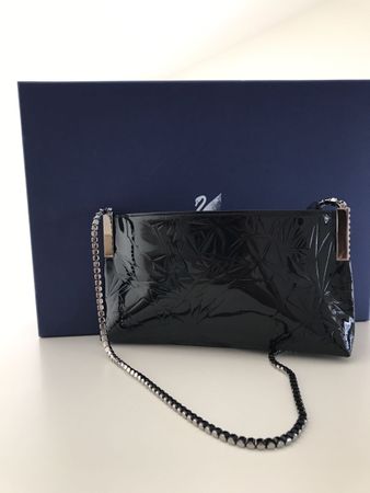 Swarovski Abendtasche Pochet schwarz Lack Crystal Mesh neuwe