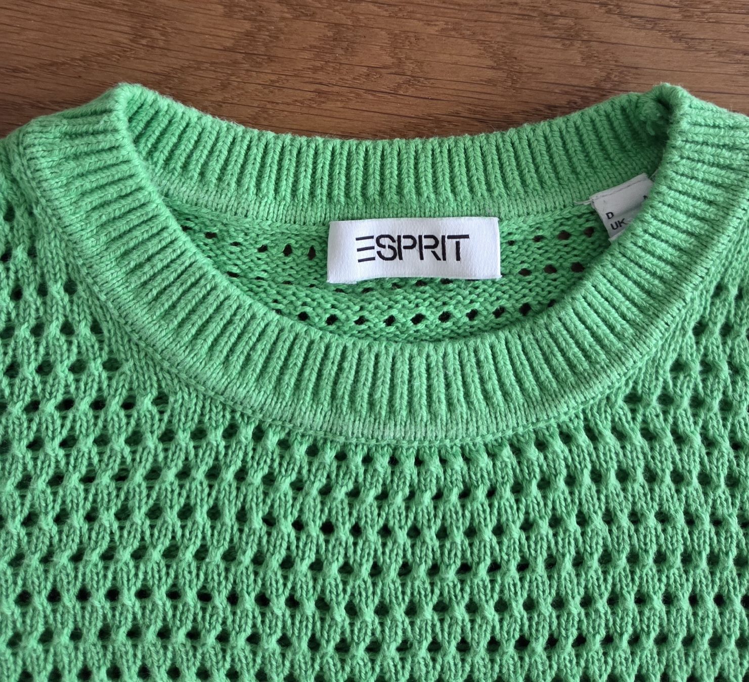 Esprit T-shirts: Esprit Shirt/Oberteil Gr. M – D'occasion à Thun par Phil691 1