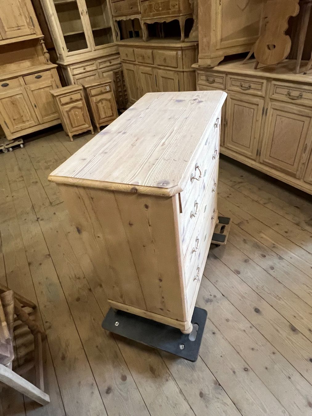 Cassettiere: ART 1037-H Commode sapin sablé – Usato da Pont-La-Ville venduto da BCMGLEAL 1