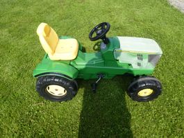 John Deere Kinder Trettraktor