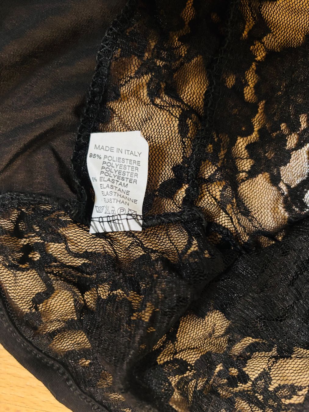 Bolero: Neues Spitzen Bolero / Jäckchen - Grösse S/M – Nuovo e nell'imballaggio originale da Zofingen venduto da Justizia_01 4