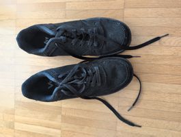 Schuhe schwarz Schnürung kaum gebraucht