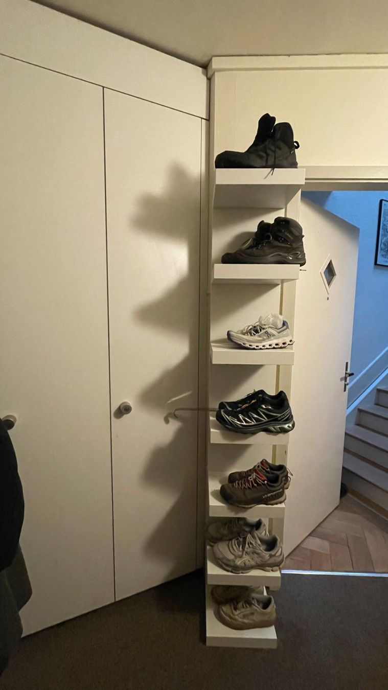 Ikea Étagères: Wandregal (Schuhregal) – D'occasion à Bern par ready4heady_