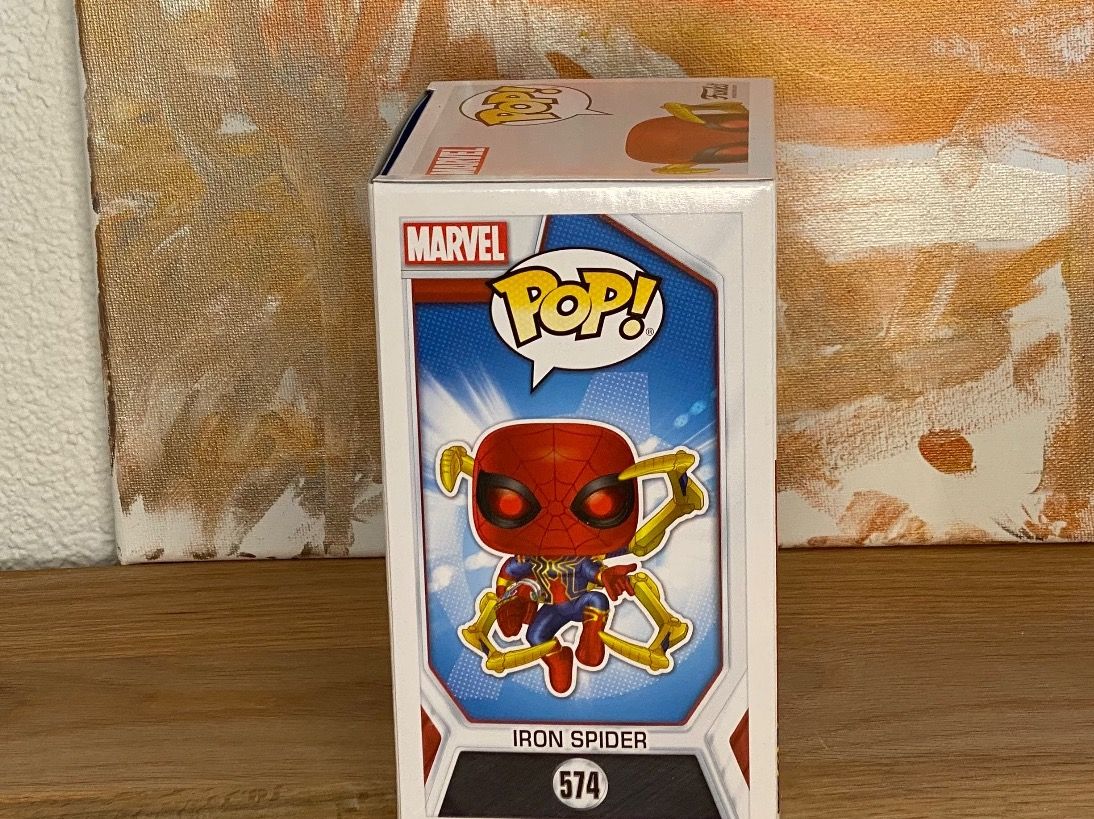 Funko Statuette: Funko Pop - Iron Spider #574 - Marvel – Nuovo e nell'imballaggio originale da Oensingen venduto da CSCollectors 3