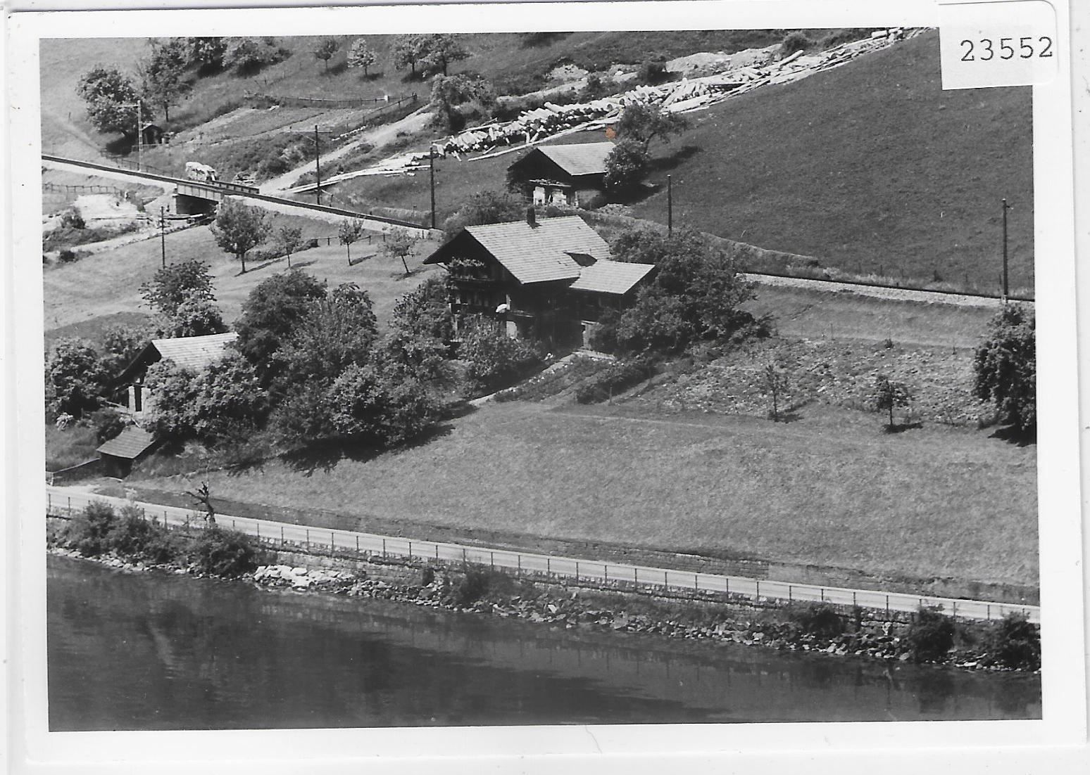 Cartes postales: Flugaufnahme Brienz - Mattengraben – Antique à Ettingen par Kartenplanet