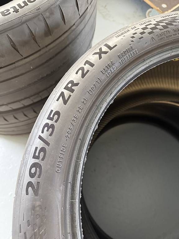 Pneumatici & Ruote complete: Sommerreifen 295/35/21 Continental – Usato da Menziken venduto da rob_z8tq 4