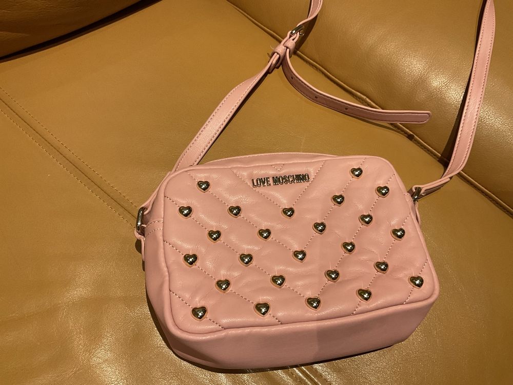 Moschino Taschen für Damen: Love Moschino Tasche, Rosa, Nieten, Herzchen 💕 – Gebraucht aus Bubikon von piznuna 1