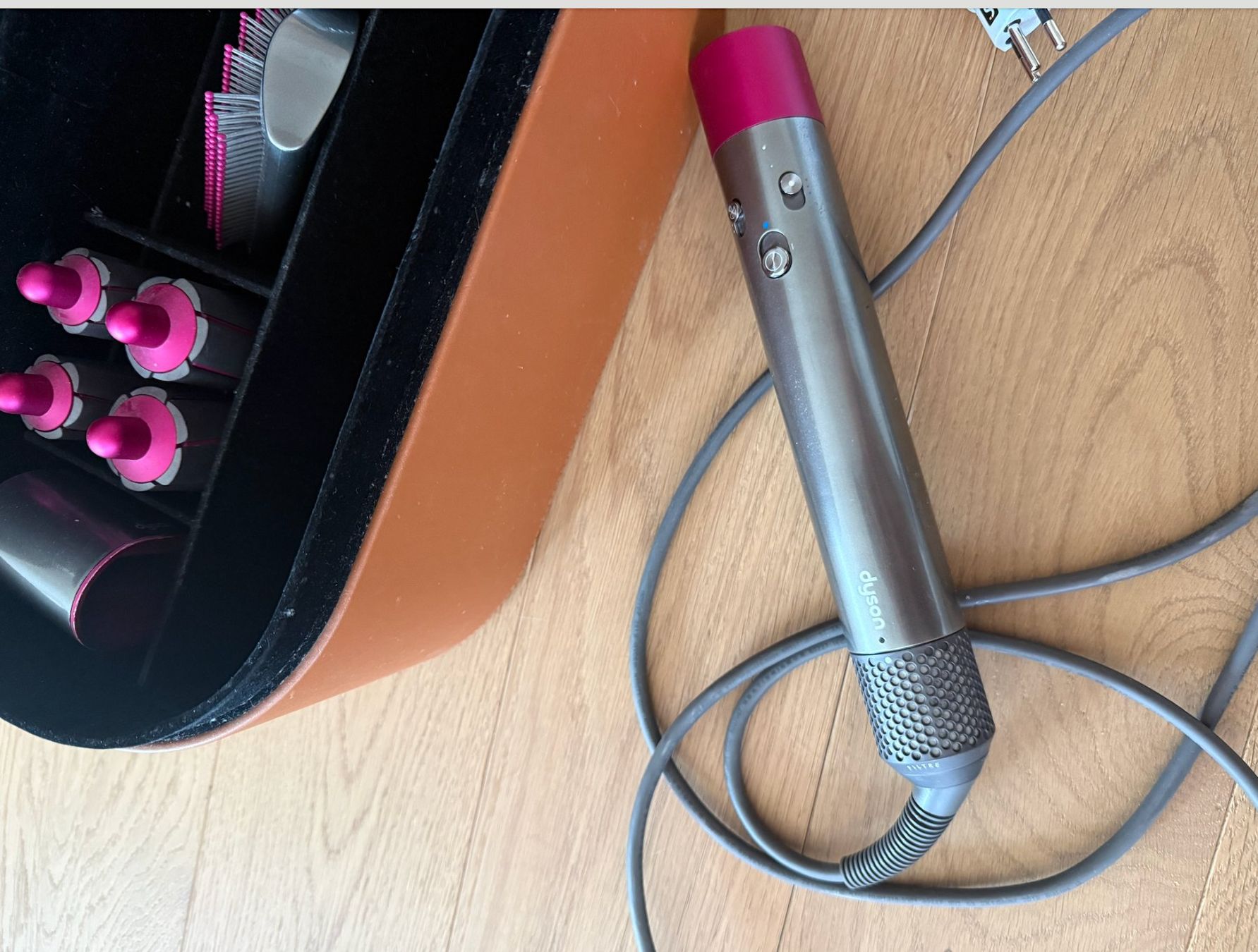 Dyson Föhn: Dyson Airwrap Complete – Gebraucht aus Zürich von lit_kjc5 2