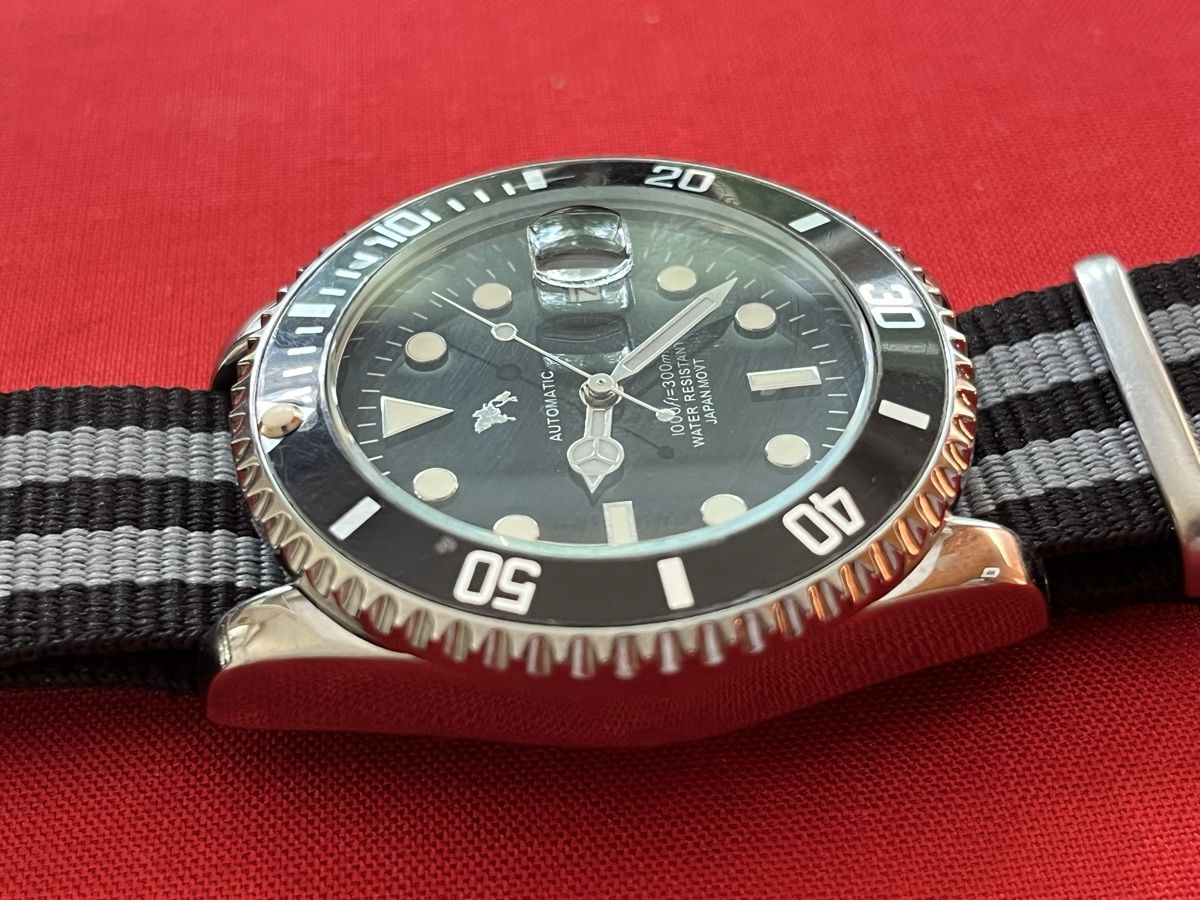 Montres: Taucher style Uhr – Défectueux à Zürich par ZurichFee 2