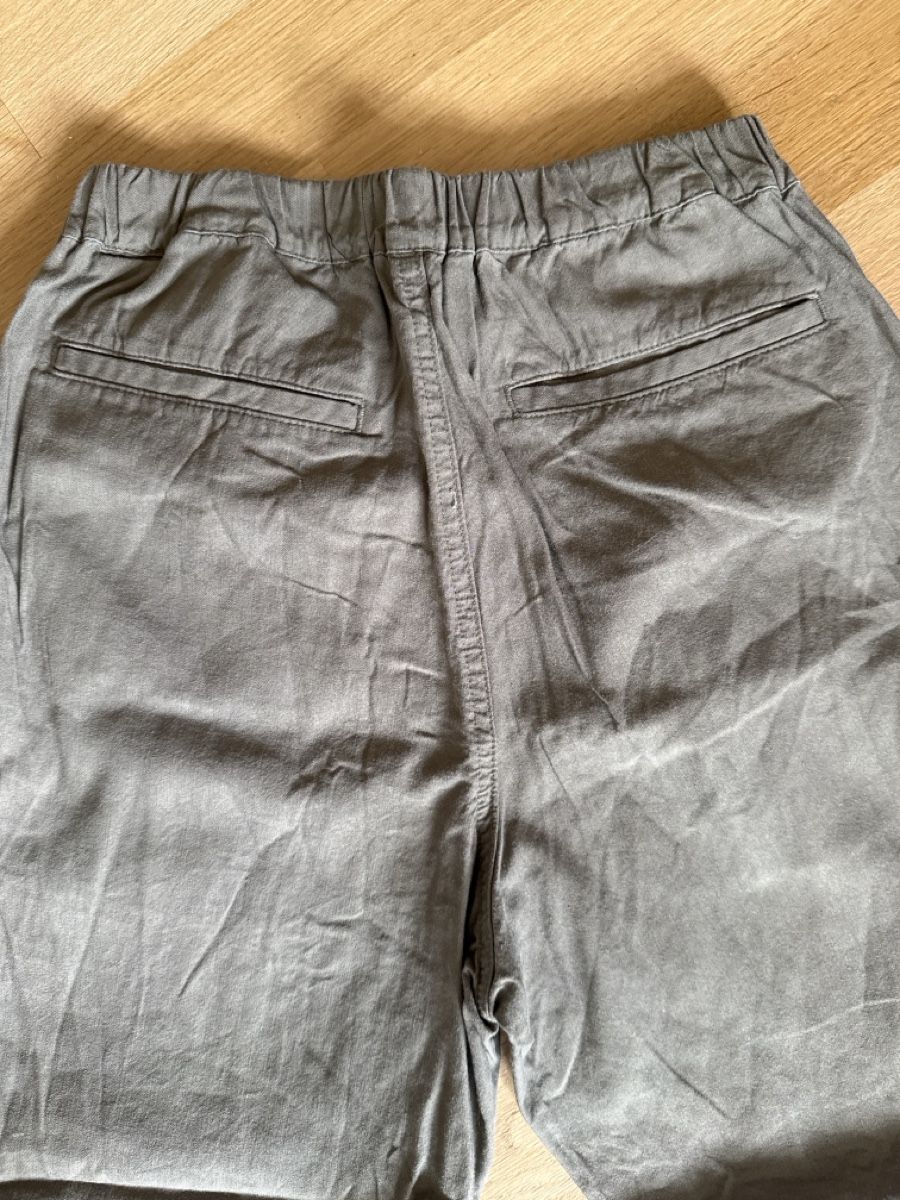 Uniqlo Pantaloni: UNIQLO Hosen 150 – Usato da Zürich venduto da Mothai 4