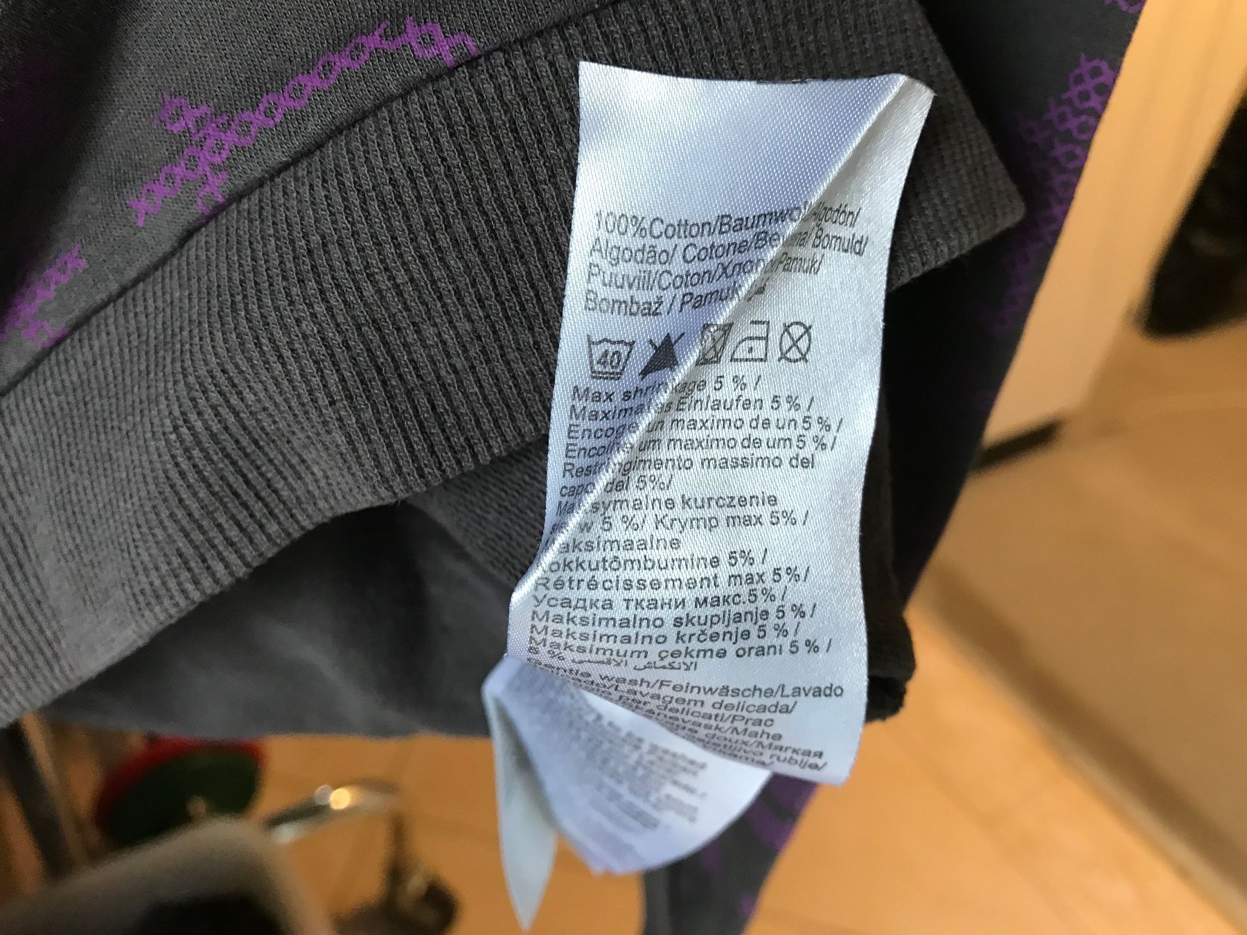 Only Maglioni & Felpe: ONLY Sweatshirt Pullover Jumper S Violett – Usato da Glattfelden venduto da Danshari 3