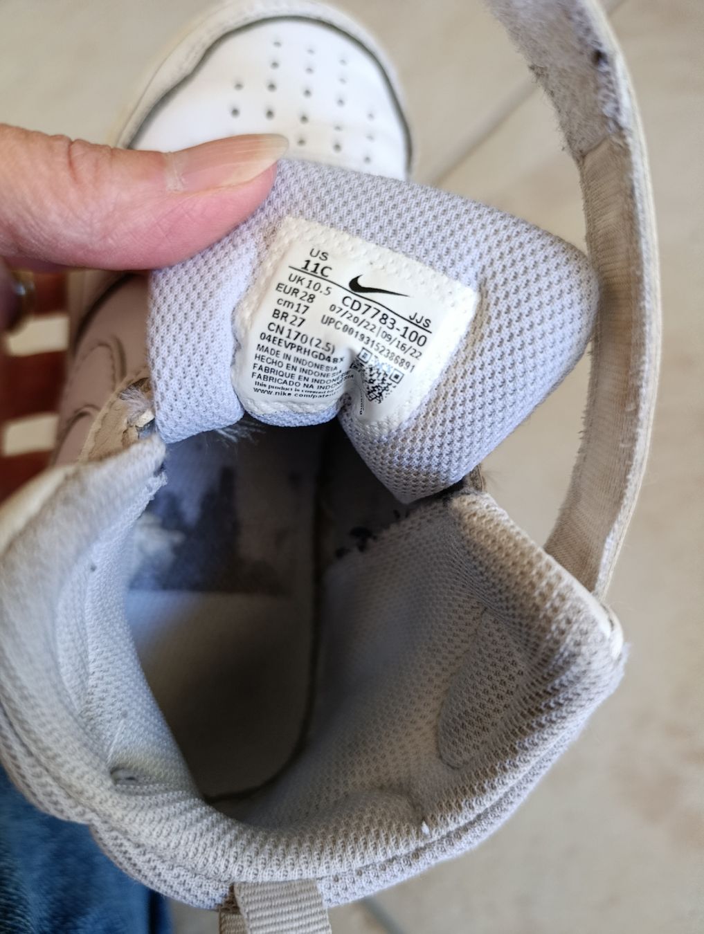 Nike Schuhe für Jungen: BASKETS NIKE CUIR 28  – Gebraucht aus Sierre von shirley04 4