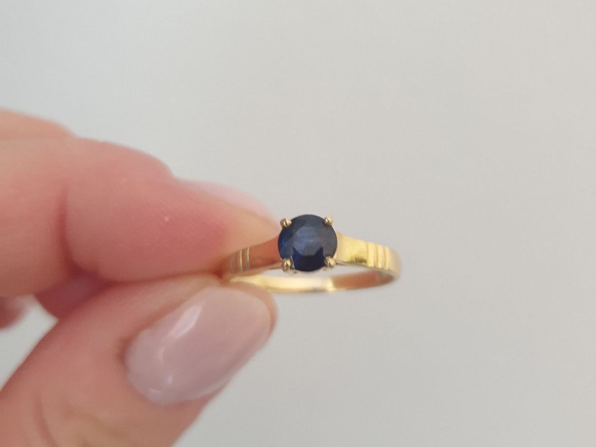 Anelli: Gold 14K,avec pierre saphir – Usato da Fribourg venduto da mal_8zjh