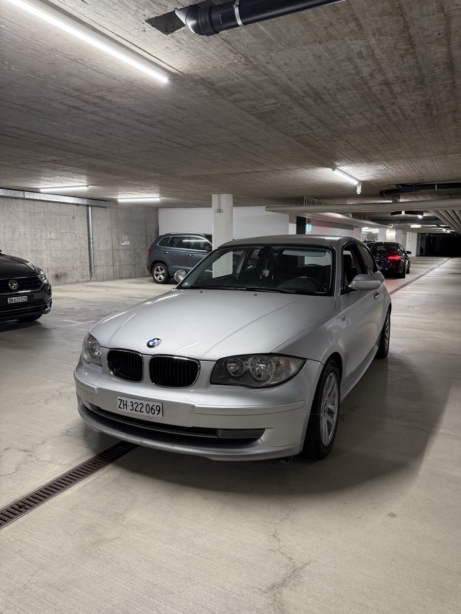 BMW Automobili: Bmw 120d 2008 Ab Platz – Usato da Wetzikon ZH venduto da dor_v7th 1