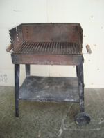 Stahl-Grill