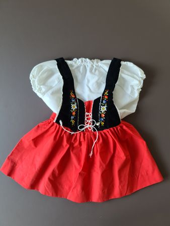 Schweizer Tracht / Dirndl für Mädchen