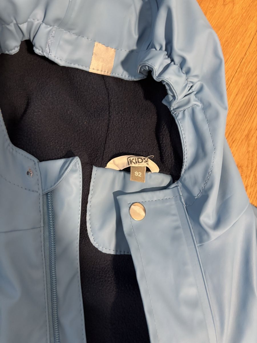 Giacche & Cappotti: Gefütterte Regenjacke Gr. 92 – Usato da Leuzigen venduto da Infrared 1