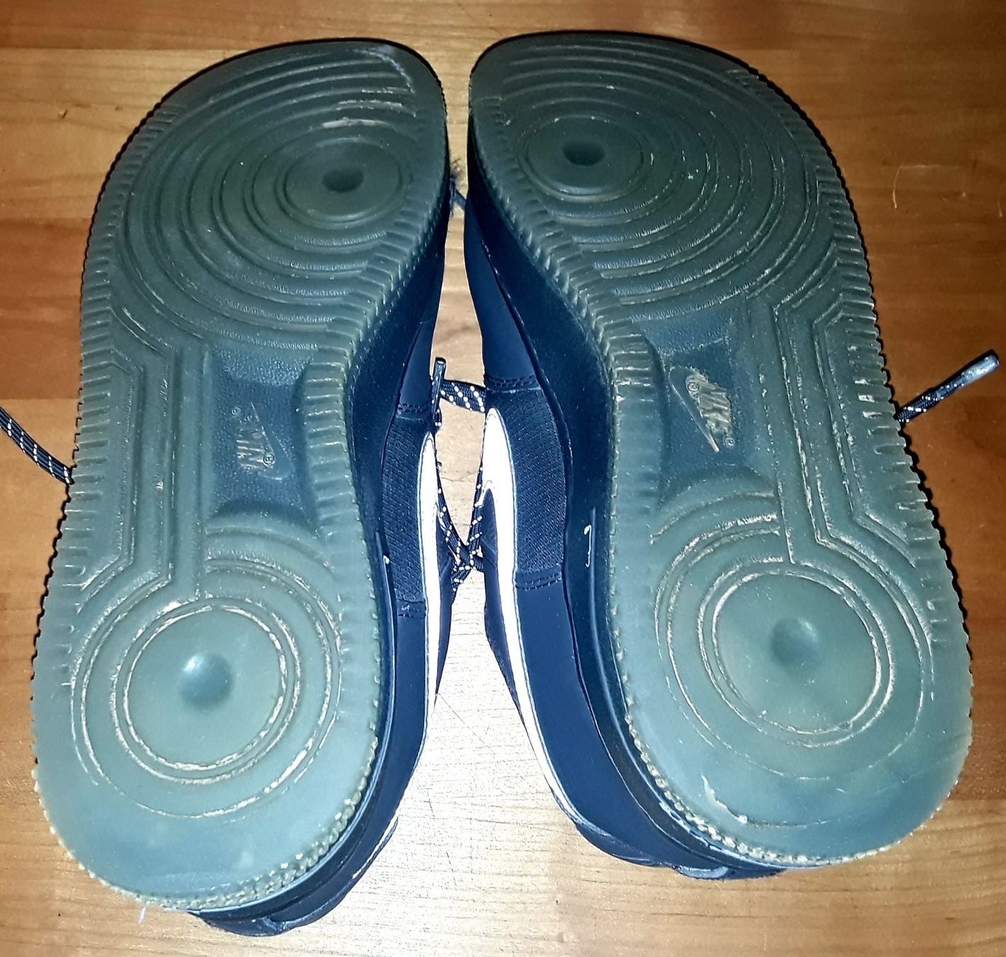 Scarpe da uomo: Nike Air Force 1 taille 40 – Usato da St-Cierges venduto da Papspaps1970 4