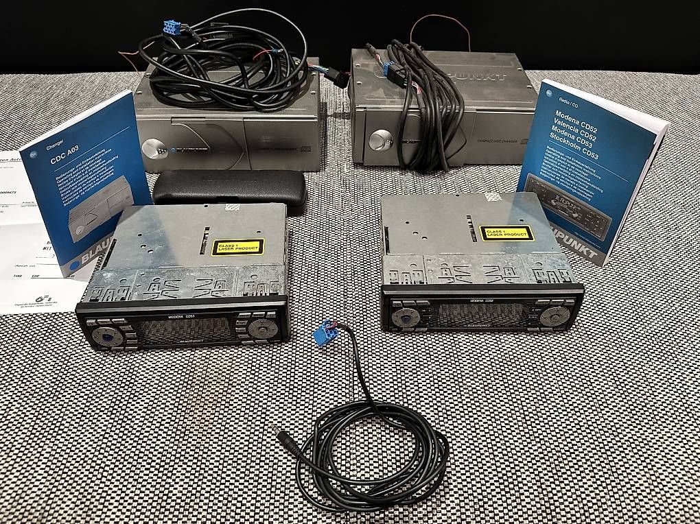 Blaupunkt Radios: Blaupunkt SET 2x "Classic" – D'occasion à Glis par hondi86 1