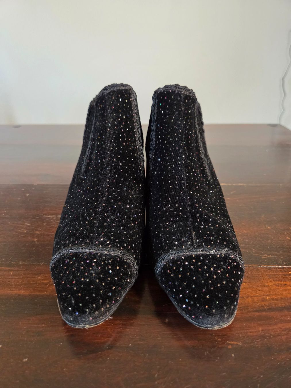 Damenschuhe: Vintage Glitzer Samt Ankle Boots Gr. 39.5 – Gebraucht aus Bern von -Aniko- 1