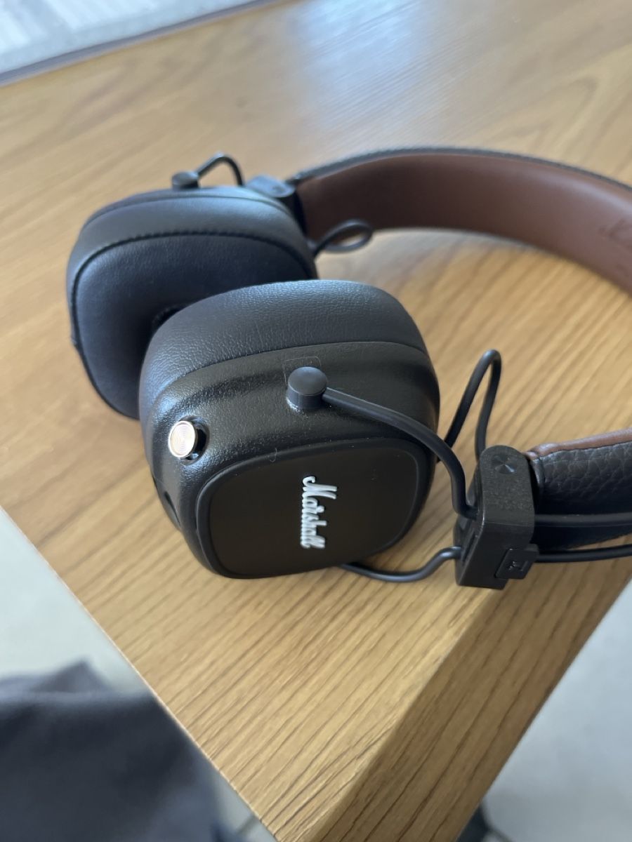 Cuffie: Casque audio défectueux pour bricoleur  – Usato da Neyruz FR venduto da Martin0129 1